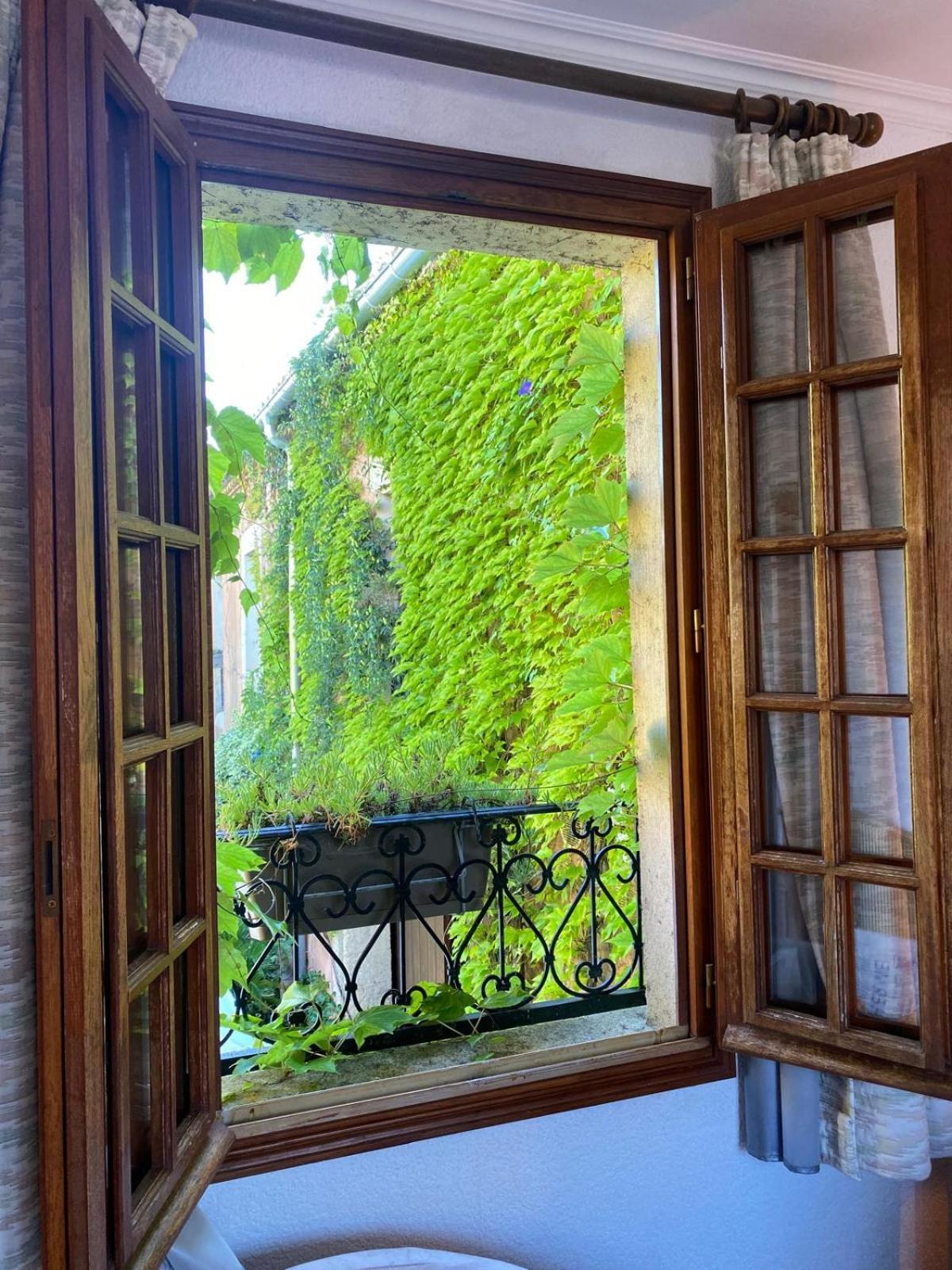 Hotel La Passiflore 2*